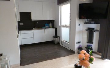 Property slide 11