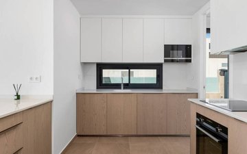 Property slide 25