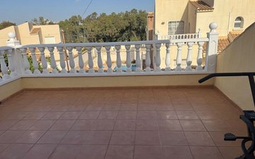 Property slide 18