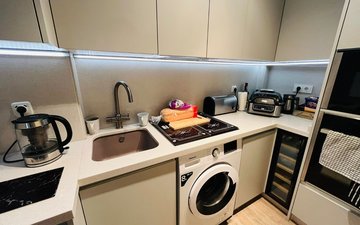Property slide 18