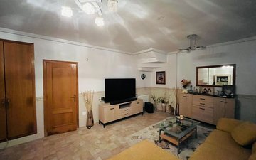 Property slide 46