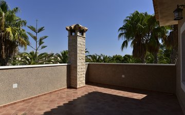 Property slide 20