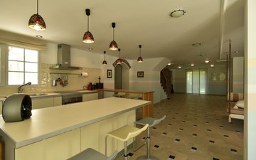Property slide 25