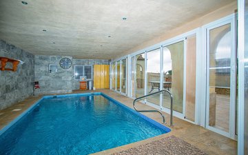 Property slide 36