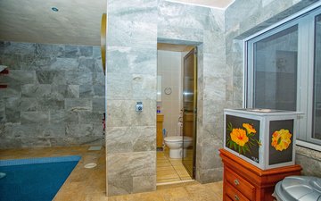 Property slide 37