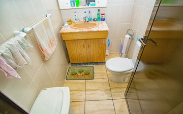 Property slide 38