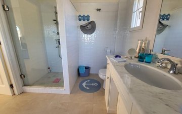 Property slide 16