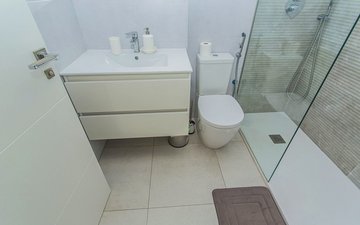 Property slide 41