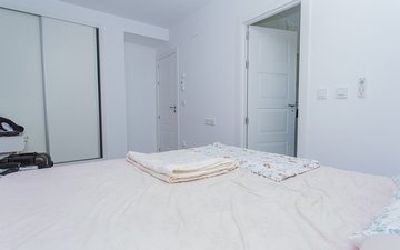Property slide 22