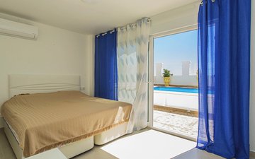 Property slide 43