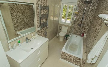 Property slide 50