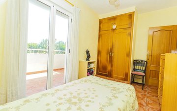 Property slide 48