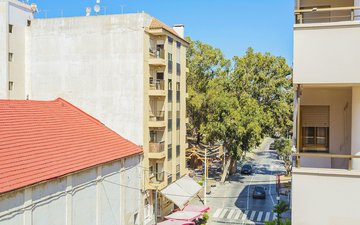 Property slide 27
