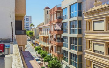 Property slide 28