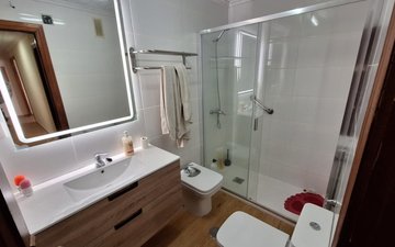 Property slide 16