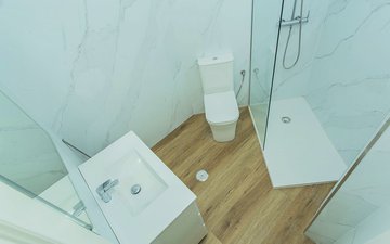 Property slide 16