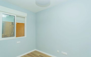 Property slide 31