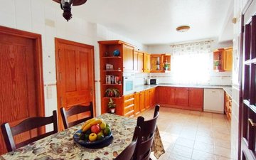 Property slide 10