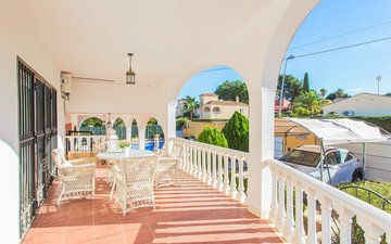 Property slide 17