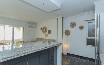 Property slide 22