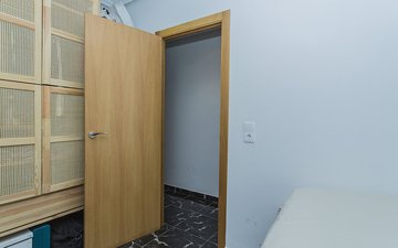 Property slide 40