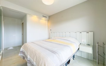 Property slide 21