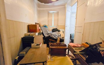 Property slide 17