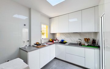 Property slide 44