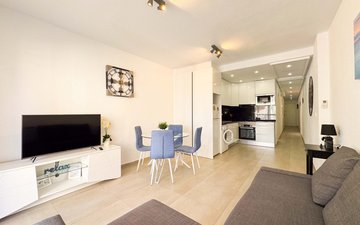 Property slide 16