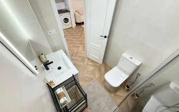 Property slide 17