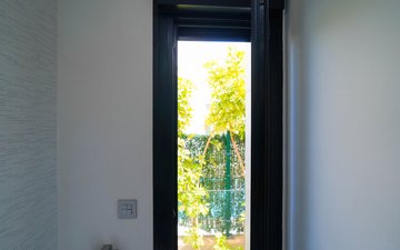 Property slide 10