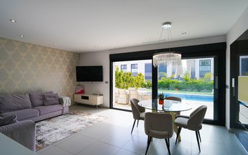 Property slide 19