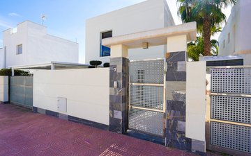 Property slide 44