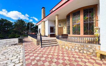 Property slide 11