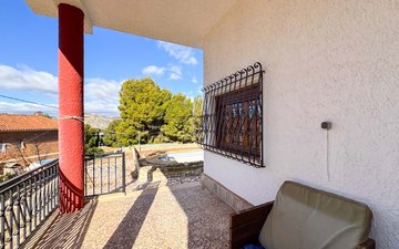Property slide 34