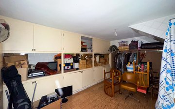 Property slide 12