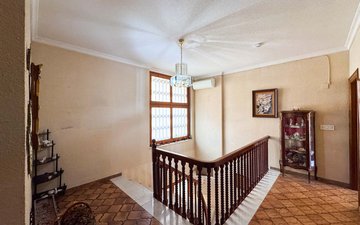 Property slide 21