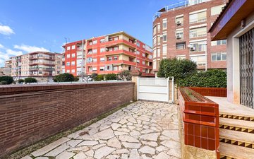 Property slide 39