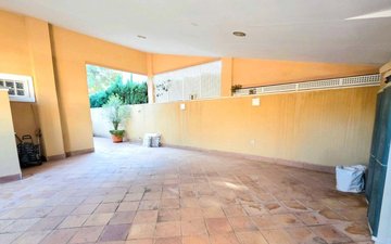 Property slide 31