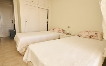 Property slide 40