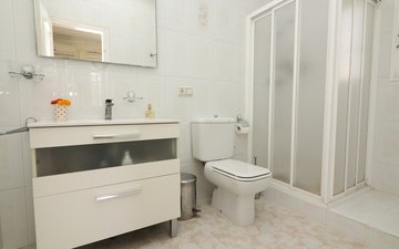 Property slide 44