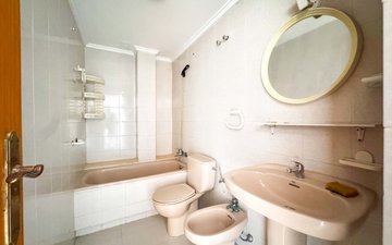 Property slide 20