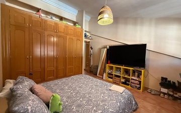 Property slide 17