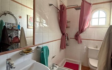 Property slide 19