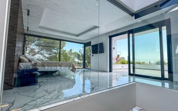Property slide 17
