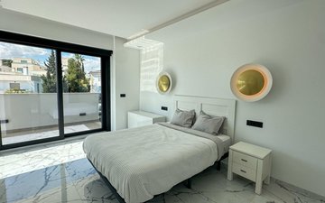 Property slide 40