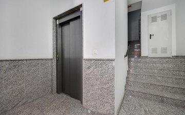 Property slide 44