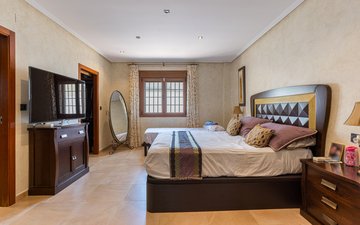 Property slide 9