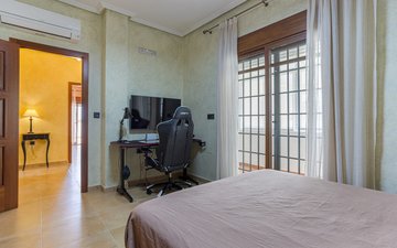 Property slide 19