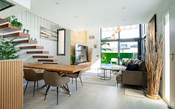 Property slide 8